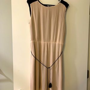 Jennifer Lopez soft pleated dress with front tassel belt